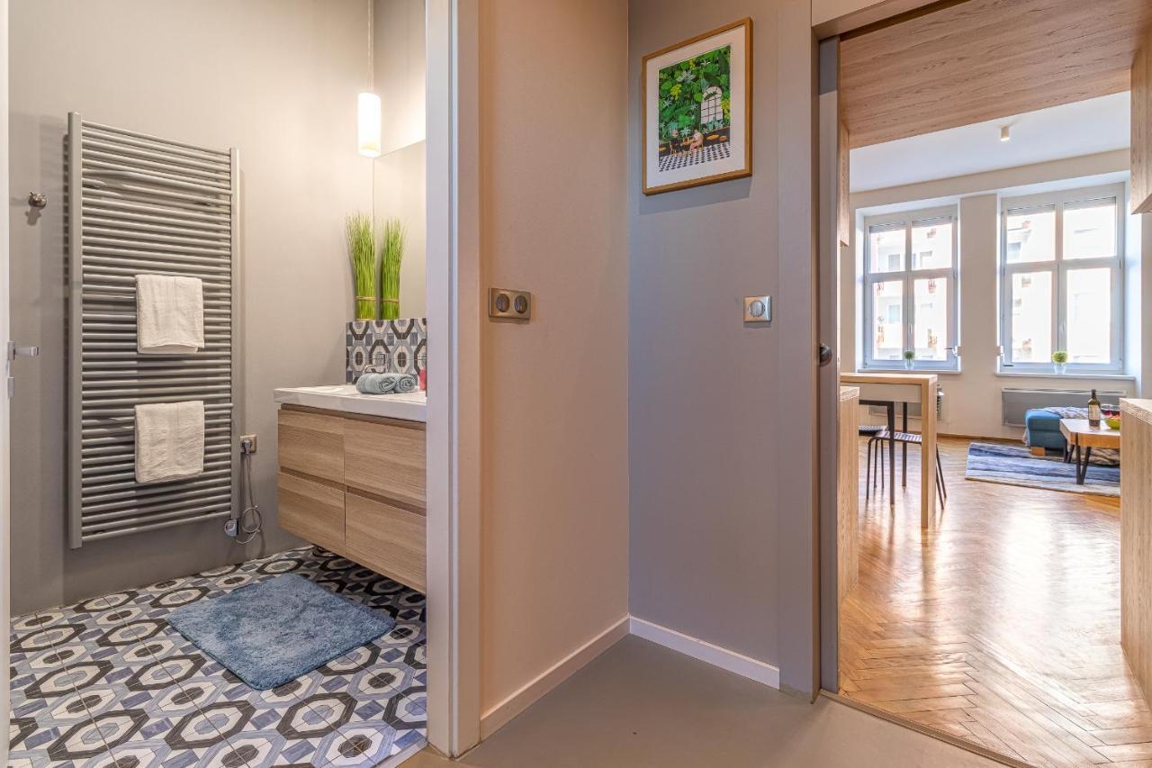 Appartamento Stylish Luxury Flat In Old Town Bratislava Esterno foto